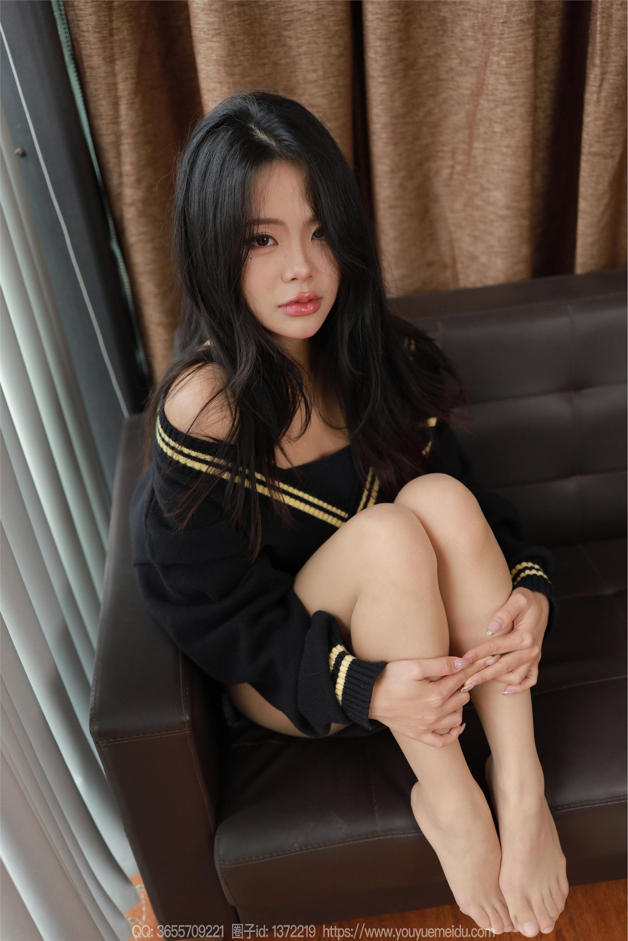 IESS异思趣向  2025.01.06 丝享家 1943 兔兔《白色靴子（下）》